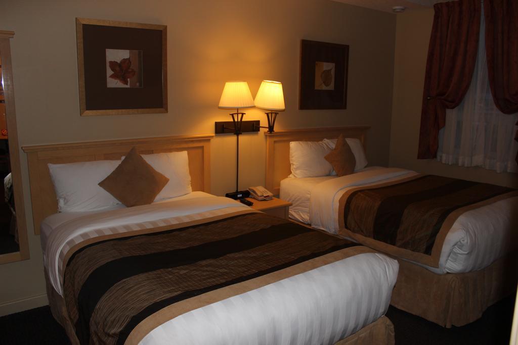 Clearwater Hotel Ltd Fort Mcmurray Eksteriør bilde