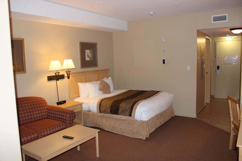 Clearwater Hotel Ltd Fort Mcmurray Eksteriør bilde